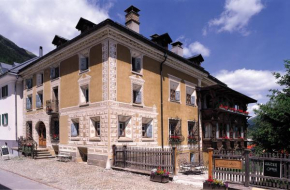 Отель Historic Hotel Chesa Salis, Бевер